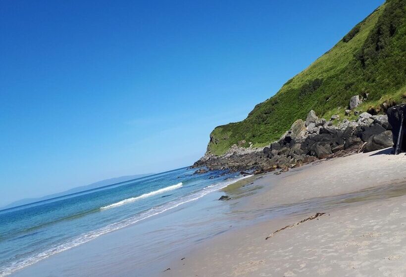 ベッドアンドブレックファースト Evaron House