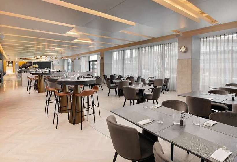 ホテル Hilton Garden Inn Silverstone