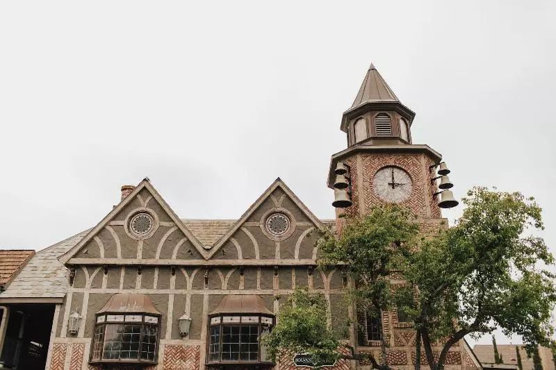 Hotelli The Winston Solvang