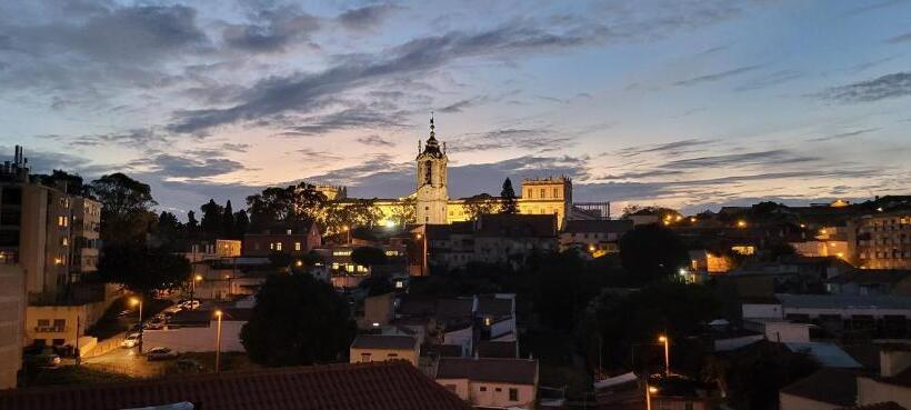 پانسیون Memories Of Lisbon