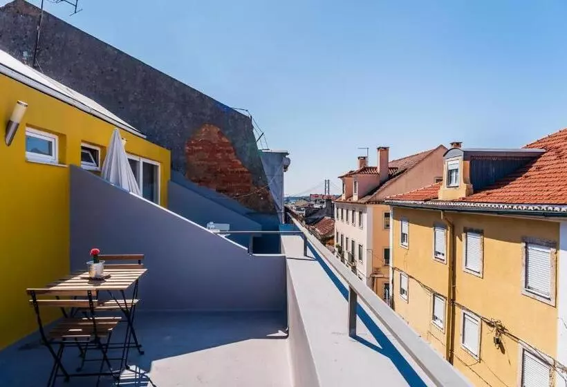 پانسیون Memories Of Lisbon