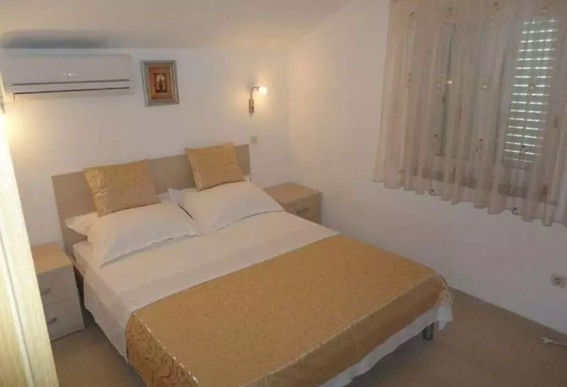 ペンション Sun Apartments Slano