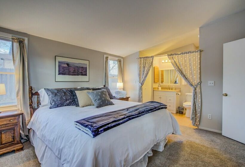 5brmonument Historic Charmminutes To Hiking