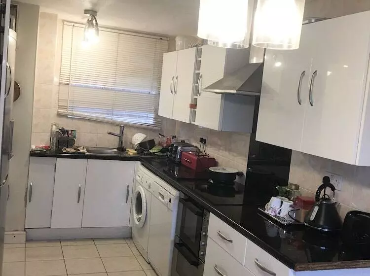 Aamiaismajoitus (B&B) Sunny City