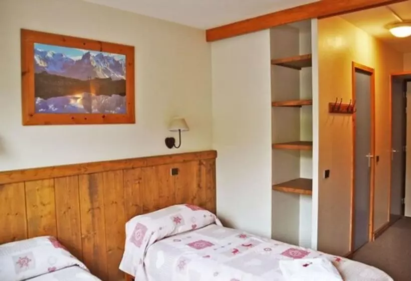 Chalet Hotel Rhododendrons