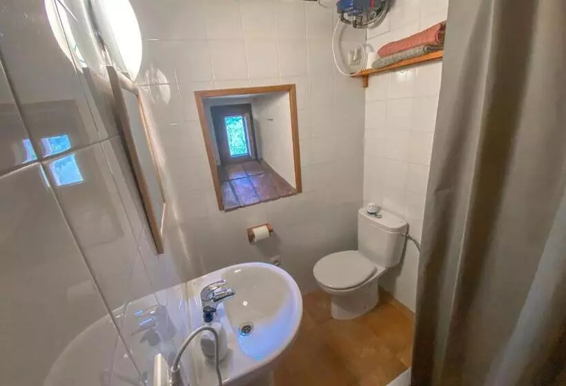 Hotelli Casa Rural Sant Petrus De Madrona