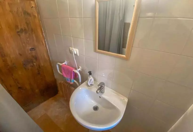 Hotelli Casa Rural Sant Petrus De Madrona