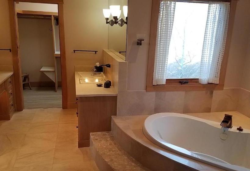 فندق Grey Cliffs Ranch