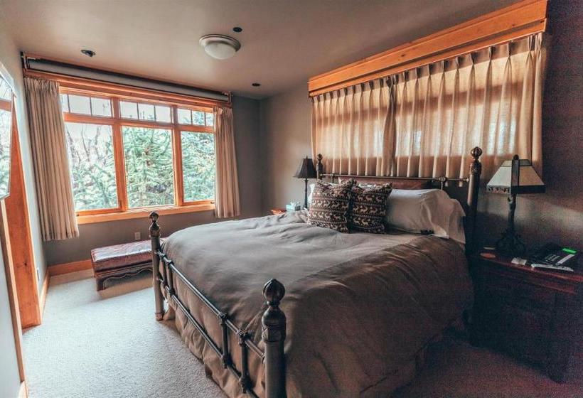 فندق Grey Cliffs Ranch