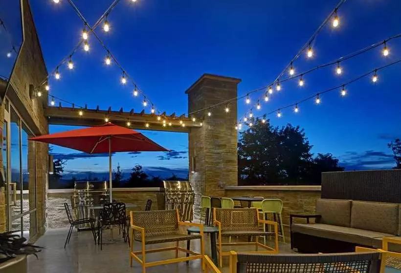 Hotelli Home2 Suites Asheville Airport