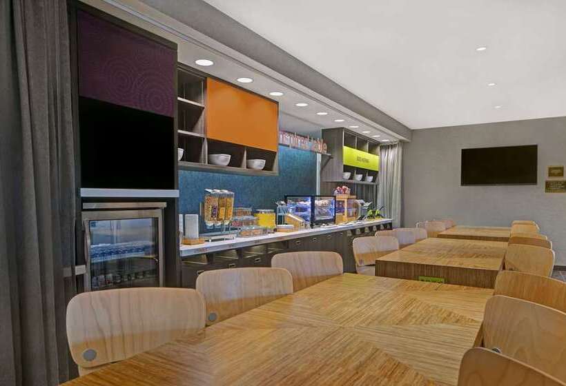 Отель Home2 Suites Asheville Airport