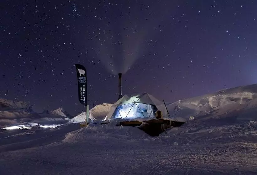پانسیون Blacksheep Village Igloo
