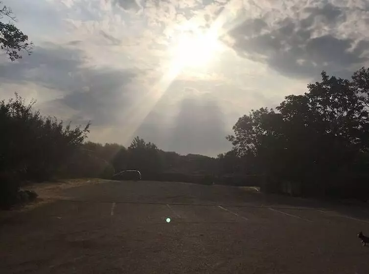 The Dog & Doublet Inn