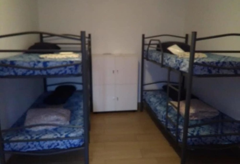 Albergue Santa Lucia De Olveiroa