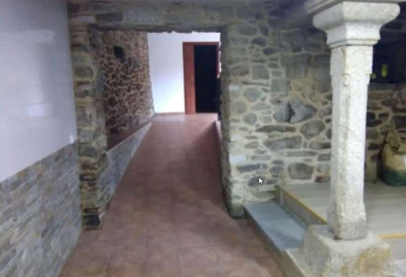 Albergue Santa Lucia De Olveiroa