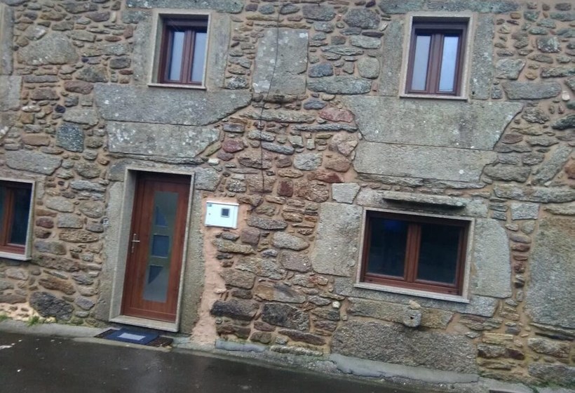 Albergue Santa Lucia De Olveiroa
