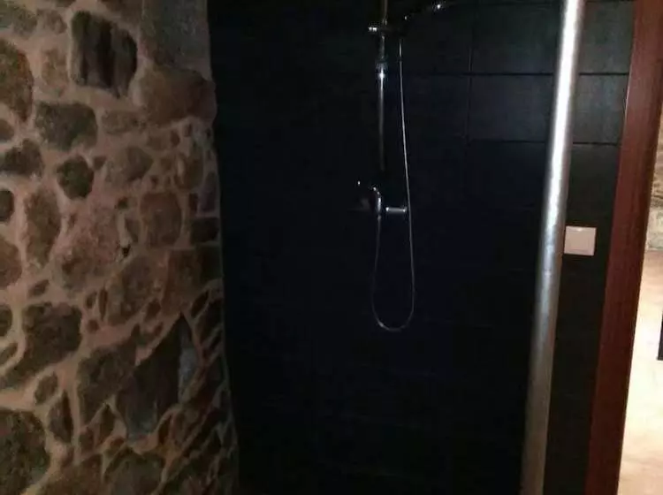 Albergue Santa Lucia De Olveiroa