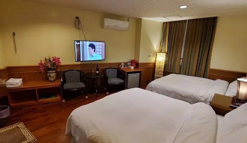 Da Tong B&b