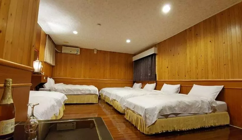 Da Tong B&b
