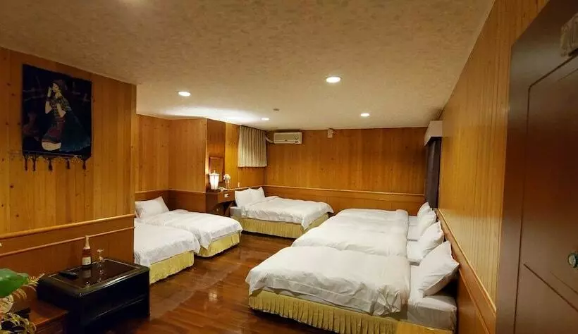 Da Tong B&b