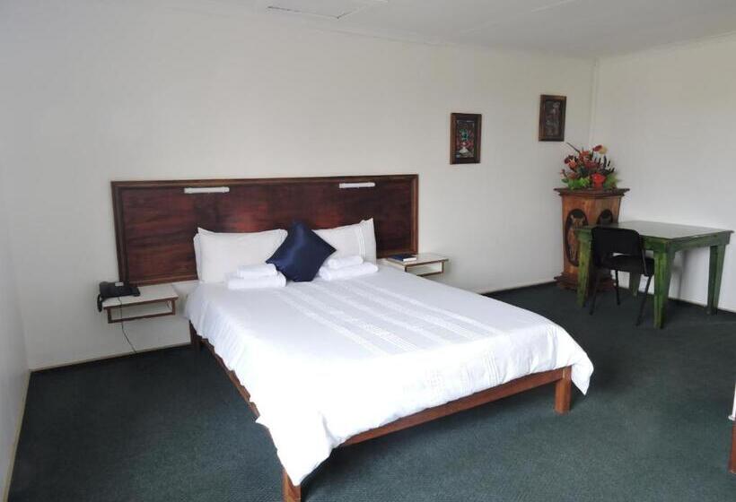 هتل Ngandu At Sea