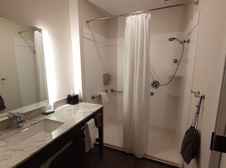 فندق Simple Suites Boise Airport