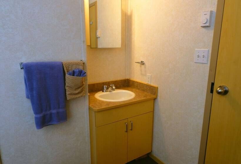 Hotel Target Hospitality   Jal Lodge