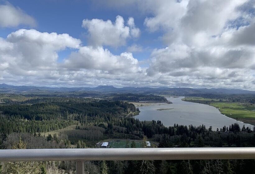 Motel South Jetty Inn