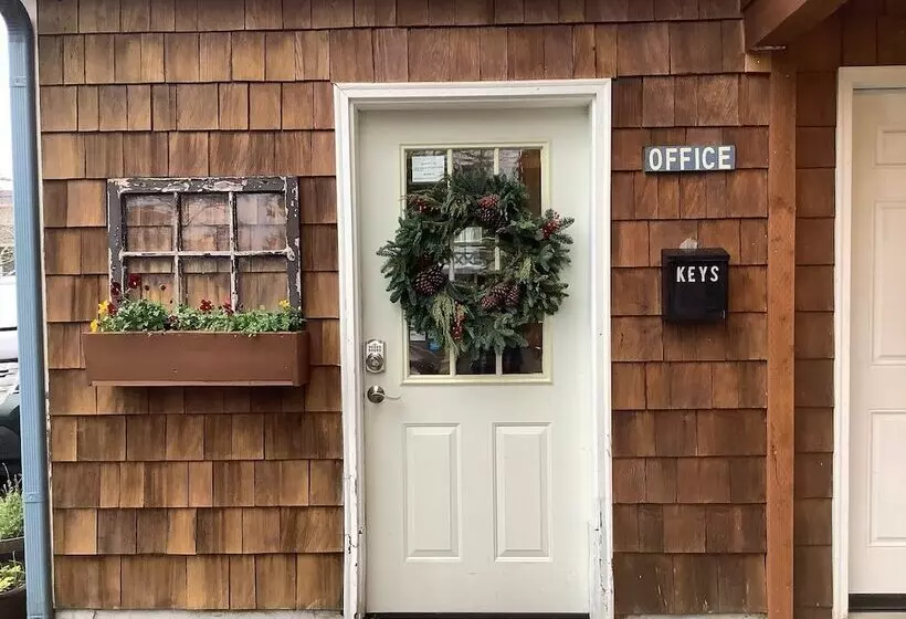 Motelli South Jetty Inn