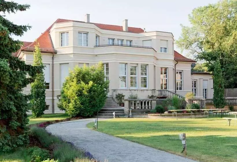 ペンション Landhaus Am Jungfernsee