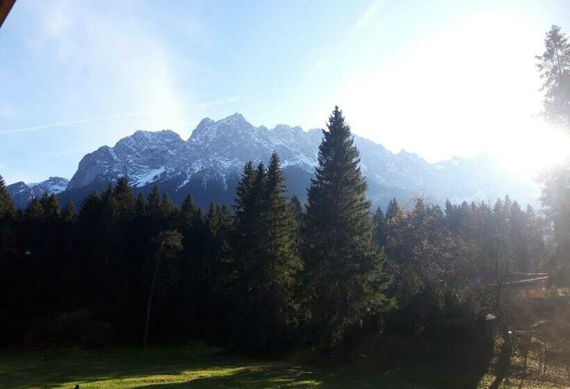 ペンション Gästehaus Lehnerer Grainau