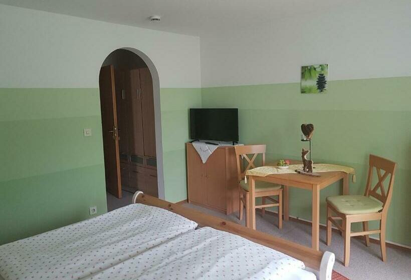 ペンション Gästehaus Lehnerer Grainau