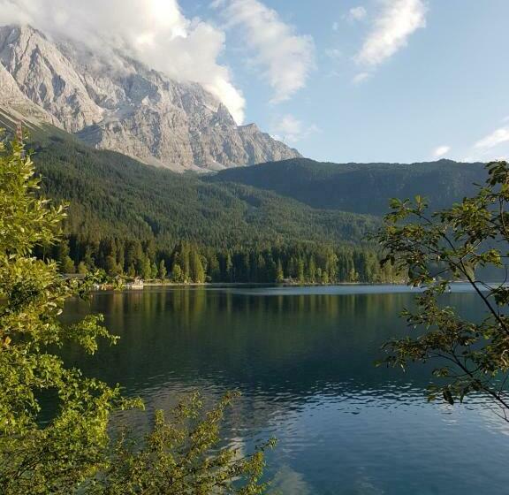 ペンション Gästehaus Lehnerer Grainau