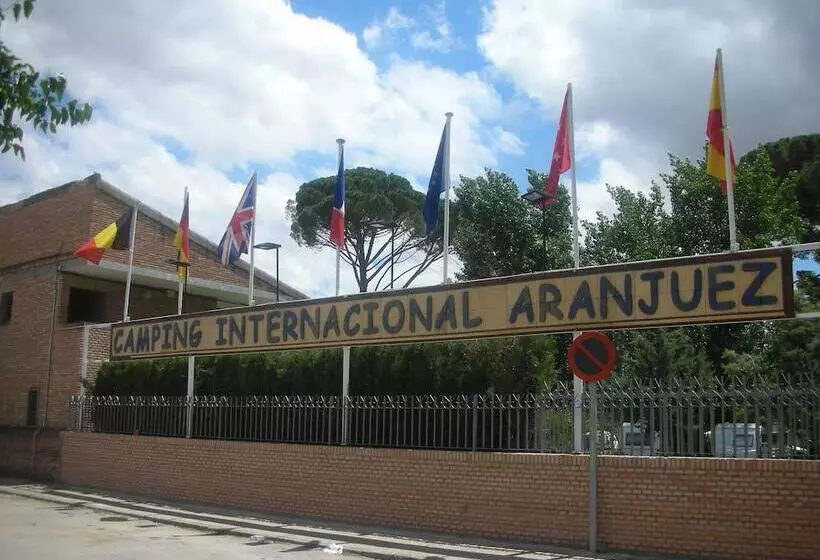 Hotelli Aranjuez Camping & Bungalows