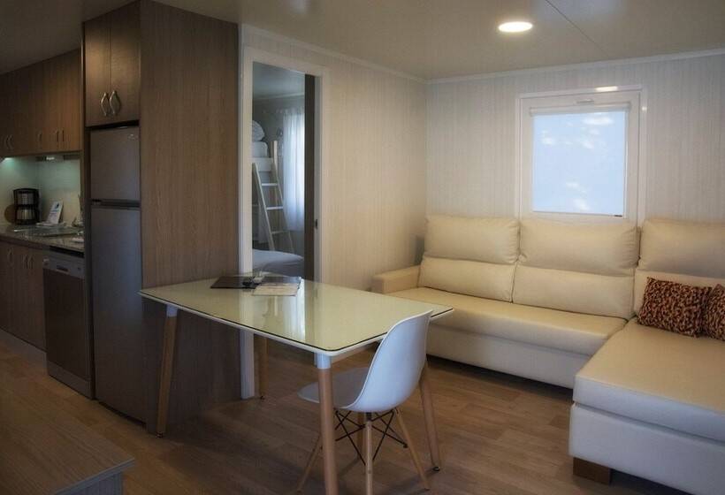 בית מלון כפרי Aranjuez Camping & Bungalows