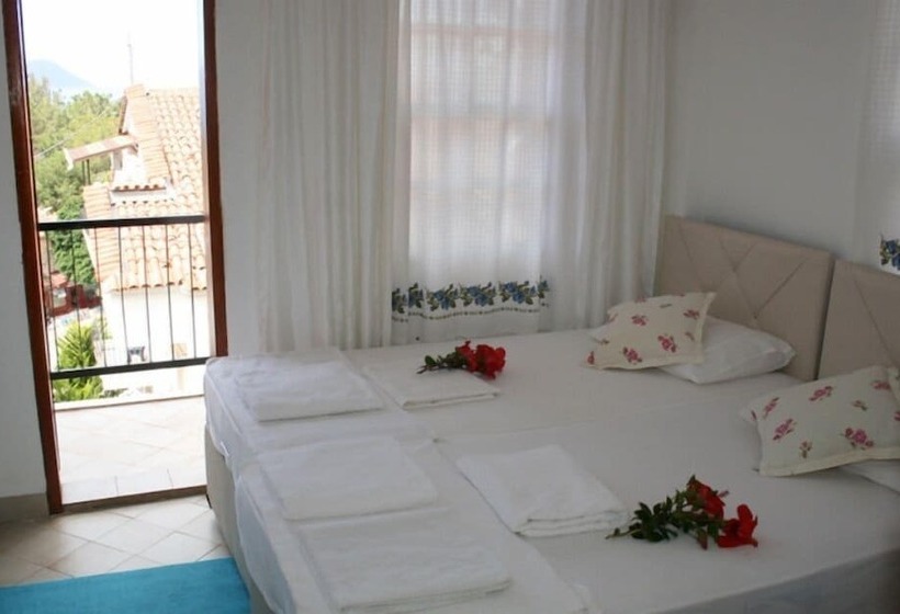 فندق Caretta Pansi̇yon