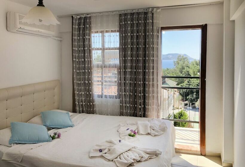 فندق Caretta Pansi̇yon