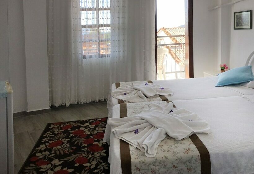 فندق Caretta Pansi̇yon