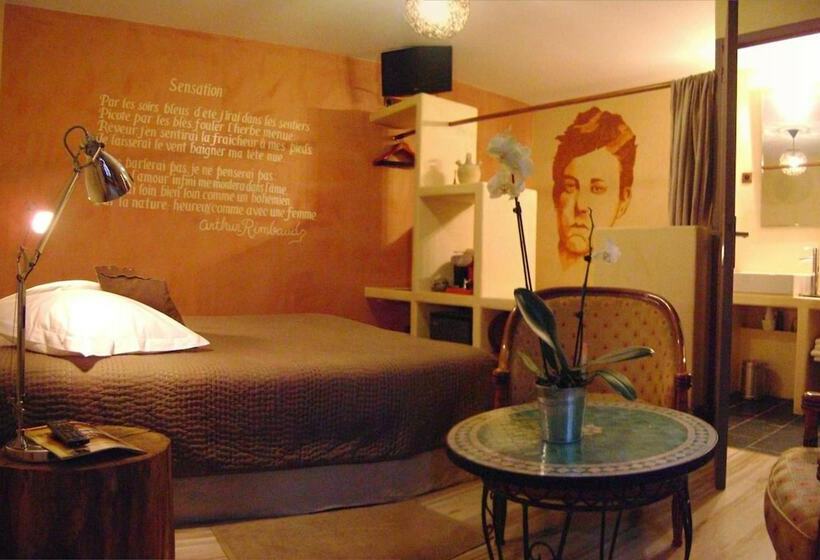 بنسيون Côté Chambres