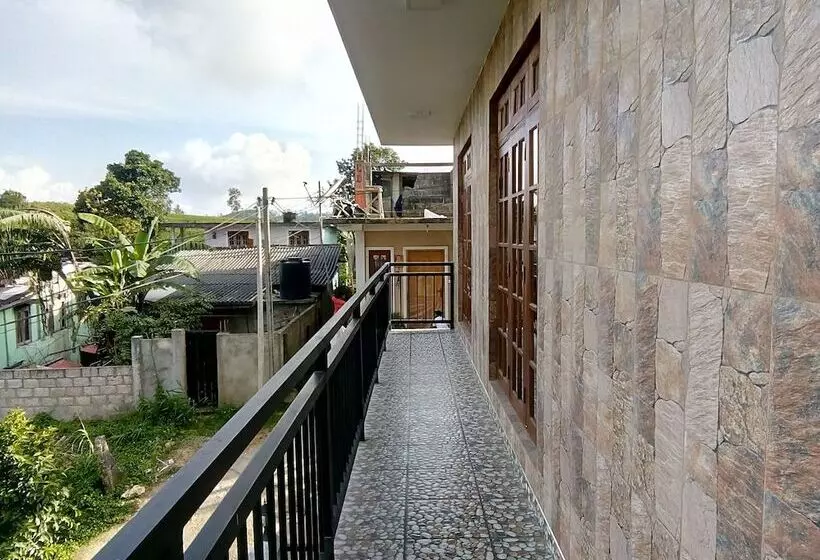 پانسیون Kin Rock Bungalow