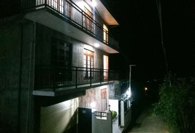 ペンション Kin Rock Bungalow