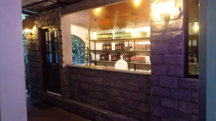 ペンション White House Adam`s Peak