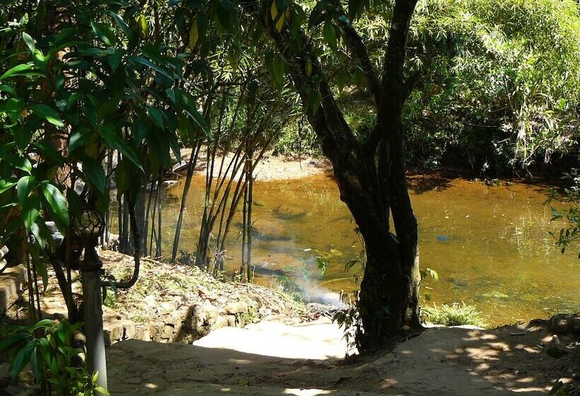 بنسيون White House Adam`s Peak