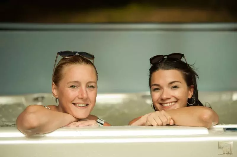 Hotelli Logis Hôtel Restaurant L Atelier D Epicure