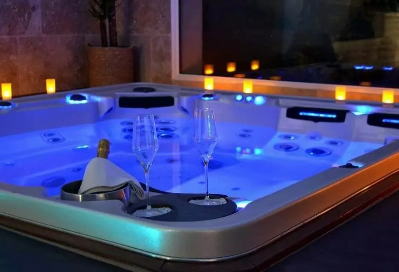 ペンション L'instant Magique