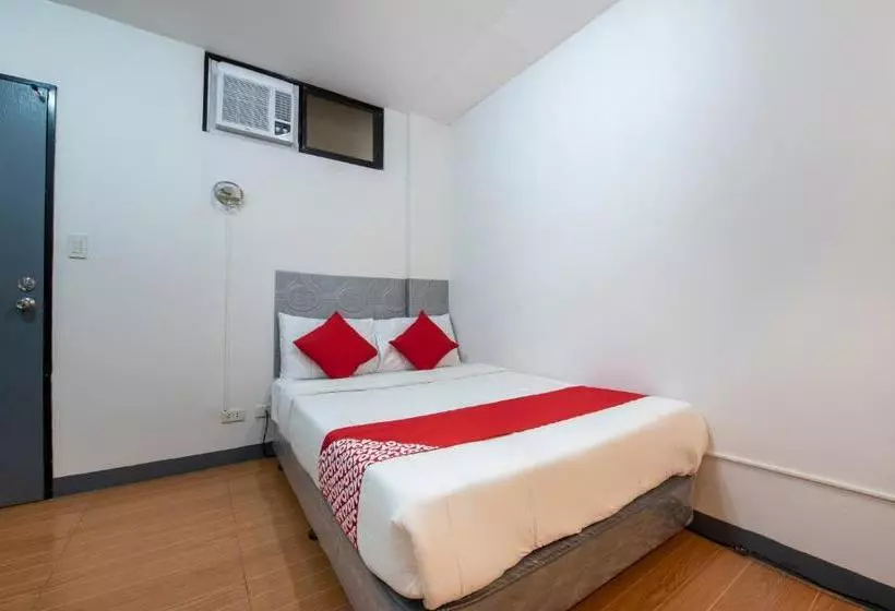 Hotelli Bienvenido Boarding House