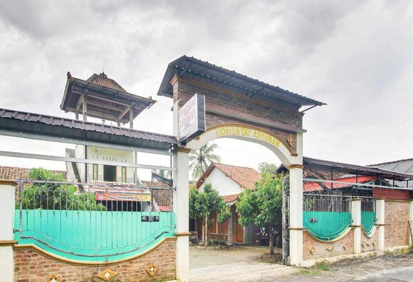 Hotel Oyo 3355 Homestay Syariah Asyuban