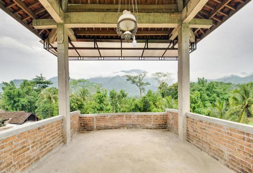 Hotel Oyo 3355 Homestay Syariah Asyuban