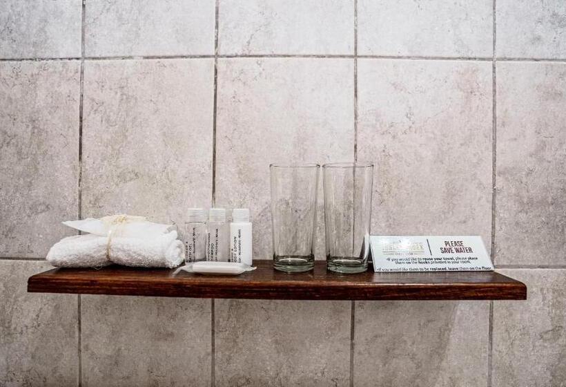 مبيت وإفطار Jonkershoek Guest Farm