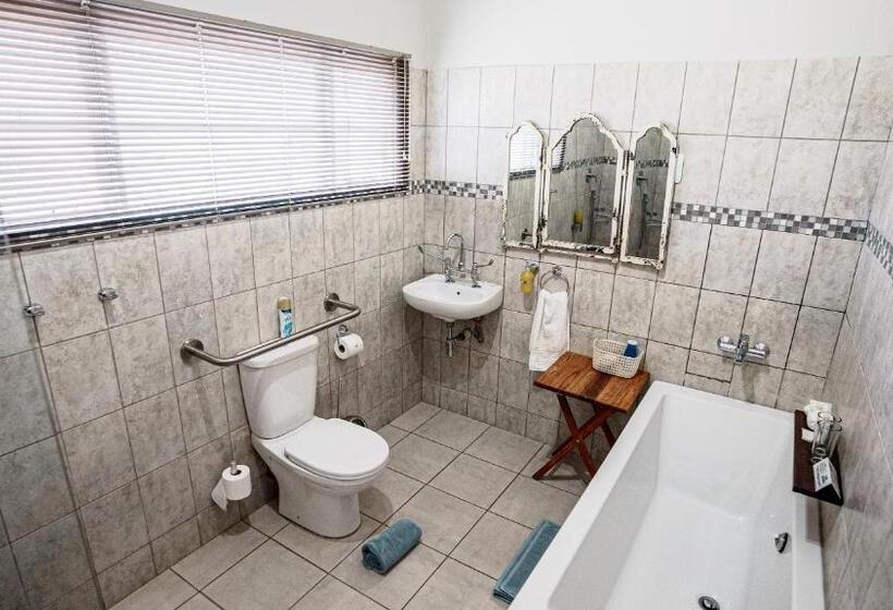 مبيت وإفطار Jonkershoek Guest Farm